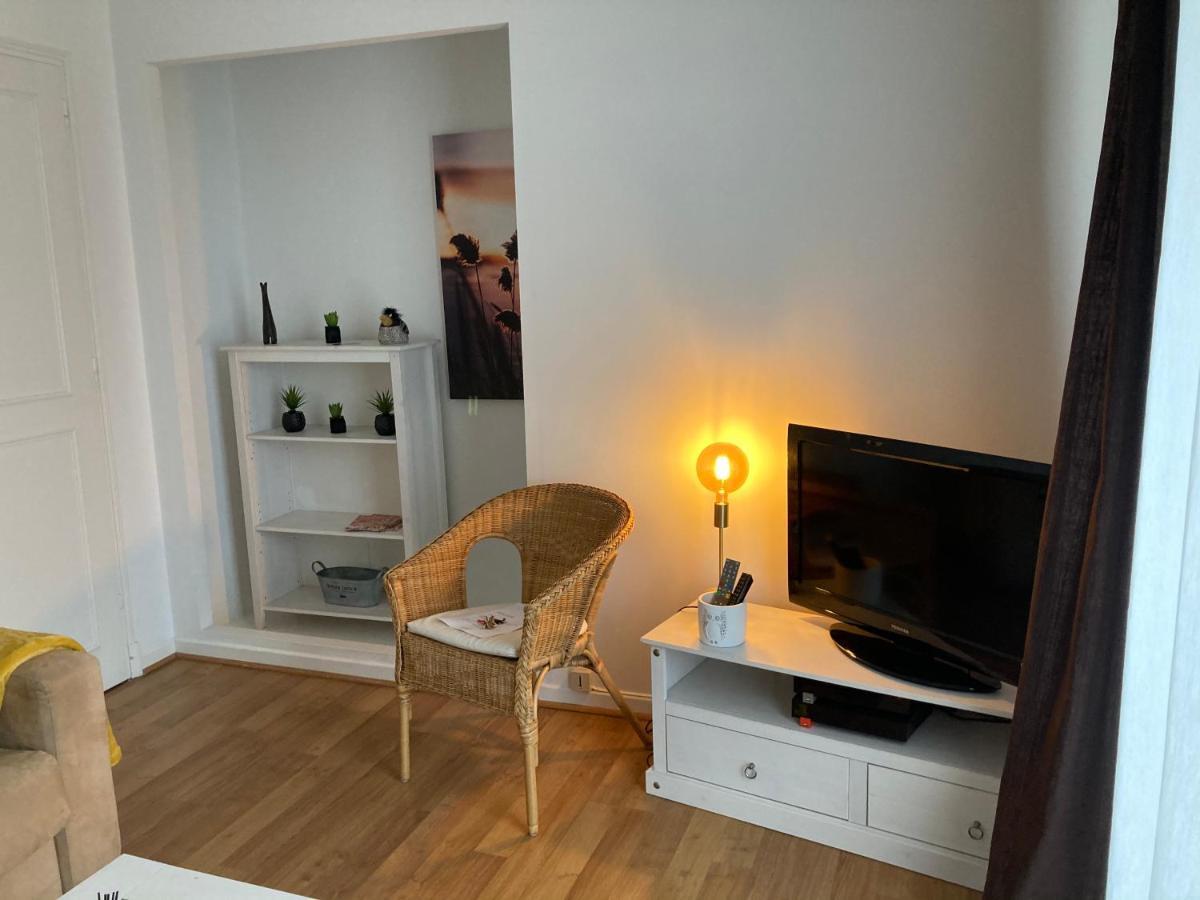 Appart Aux Deux Colombes Avec Balcon Et Garage Pamiers Esterno foto