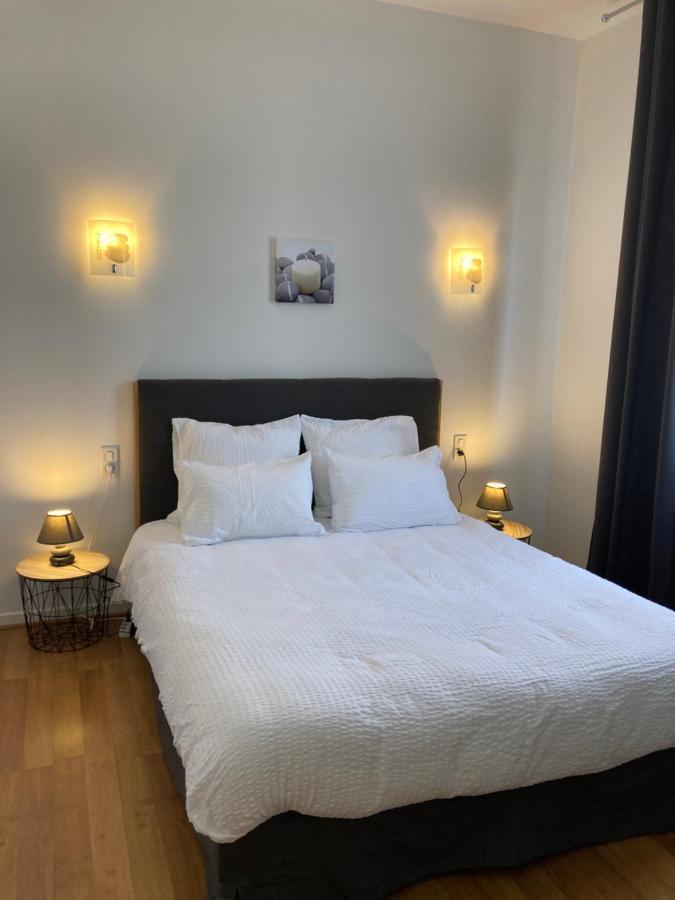 Appart Aux Deux Colombes Avec Balcon Et Garage Pamiers Esterno foto