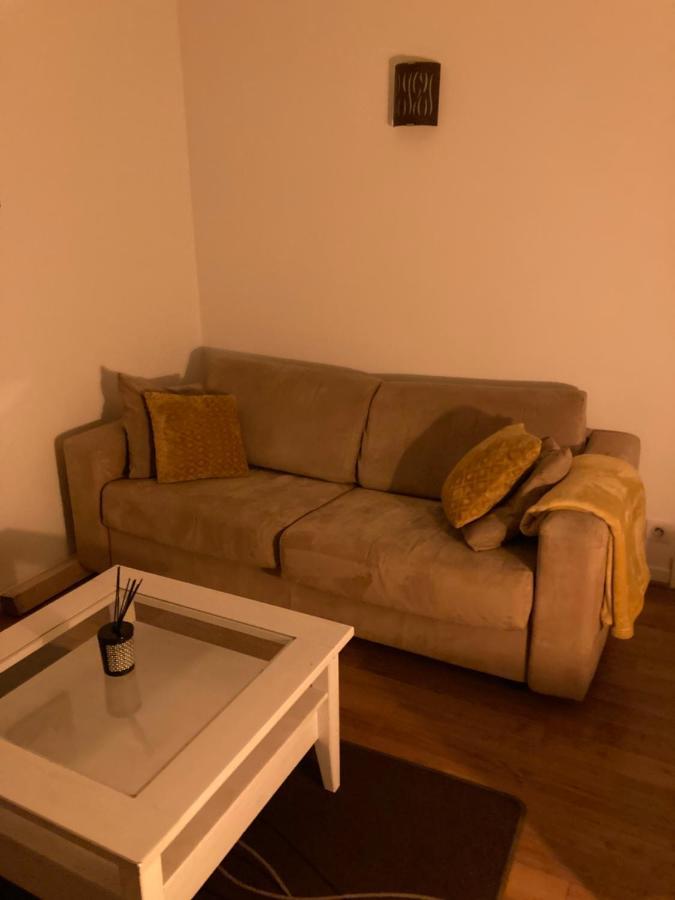 Appart Aux Deux Colombes Avec Balcon Et Garage Pamiers Esterno foto